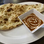 アジアン物語 - 料理写真:Cセット バターチキンカレーとプレーンナン