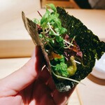 むら上 - 天然海うなぎの手巻き