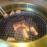 Yakiniku Sumiya - 炭火のコンロ