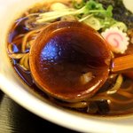 彩色ラーメン きんせい総本家 夢風 - スープは好みの味でした(ﾉ^∇^)ﾉ