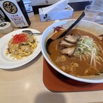 らーめん世界 - 加賀味噌四川らーめんレギュラーセット