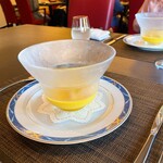 エリタージュ - こんな容器でした