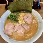 寿々喜家 本店 - 中盛りラーメン＋チャーシュー