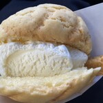 世界で２番めにおいしい焼きたてメロンパンアイス - 