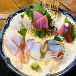Amimoto Bekkan - Seasonal Sashimi Platter