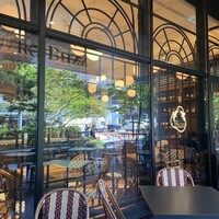 Bistro Buzz 赤坂 - 