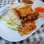 เฮง เฮง ข้าวมันไก่ตอน - 