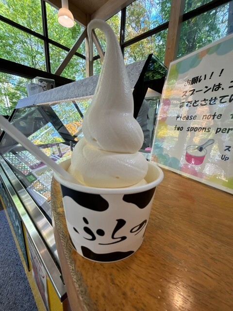 富良野チーズ工房 アイスミルク工房（フラノチーズコウボウ アイスミルクコウボウ） - 富良野（ジェラート・アイスクリーム）の写真