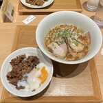 ラーメンWalkerキッチン - 