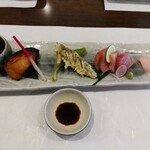 キッチン 桃八 - おかず三品