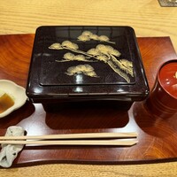 三宅輝 - 