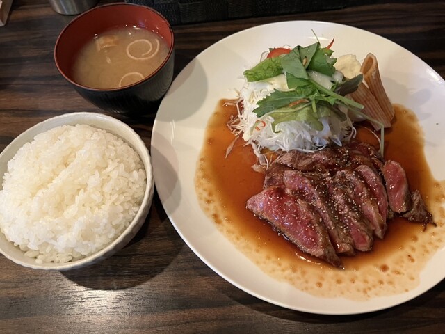 レッドロック アメ村店 - 四ツ橋/ステーキ | 食べログ