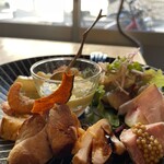 Dietro i tempi - 手間ひまがかかってるであろう『アンティパストミスト』