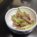 ホルモン牛若 - お通し