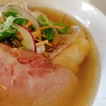 らーめん 旬彩 - TPに鯛の切身