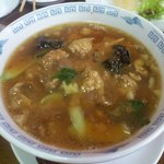 中華料理 唐韻 - 【2014年04月】牛筋ラーメン＠680円。