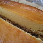 自家製天然コーボパンと焼き菓子　ぐらぱん - チーズケーキ