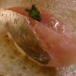 すし家 一柳 - 鯵（2014/3）