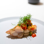 レストラン オオツ - 2024.10 金目鯛のセモリナ粉フリット 発酵パプリカとかんずりのサルサソース