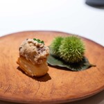 レストラン オオツ - 2024.10 栗のパイ（焼き立てパイ、笠間栗の甘露煮とペースト、フォアグラ）