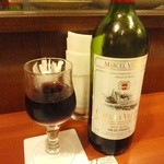 めぐろ三ツ星食堂 - 赤ワイン～(´▽`)ノ