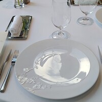 フィリップ・ミル 東京 - テーブルセッティング