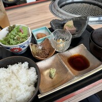 柳橋焼にく わにく - 