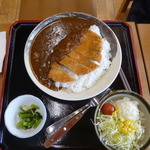 はくばの豚ロースカツカレー