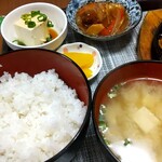食事処 打鐘 - ホルモン焼き定食１１００円！