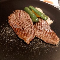ルージュエブラン - もも肉のステーキ（ランチ）