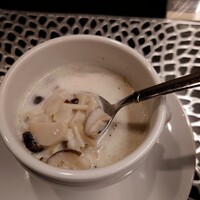 ルージュエブラン - キノコたっぷりミルクスープ