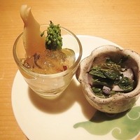 新月 - 前菜１筍と菜の花のコンソメジュレ　２芥子菜と椎茸酢味噌和え　