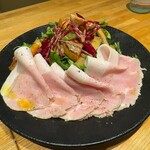 洋食 おがた - 自家製ロースハムと秋野菜サラダ