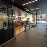 オープンカフェ まるごとやまなし館 - 外観