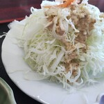 サンレパス ルート8 - おまかせ定食のキャベツ