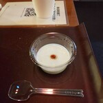 担担麺や 天秤 - 杏仁豆腐