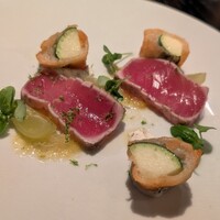 ラ・ボンヌターブル - 