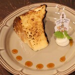 parfait de ruelle - 【2024.10】ruelleの絶品ブリュレバスクチーズケーキ(ドリンクセット・税込1,380円)