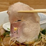 開運橋通 ふじ原 - 佐助豚のモモ肉チャーシュー（低温焼豚）