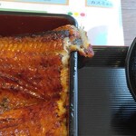鰻の成瀬 - 正に重箱からはみ出す程の・・・（＾＾；）