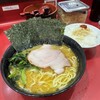 ラーメン 杉田家 千葉祐光店