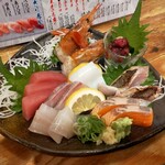 立ち寿司 まぐろ一徹 - 