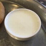 インド料理 パリワル - 後から登場のヨーグルト(甘いタイプ)