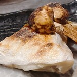 龍のかくれんぼ - かんぱちかま塩焼②