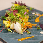 Global French Kitchen 雫 - ランチコース 2970円 の美女のサラダ