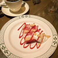 ロウリーズ・ザ・プライムリブ 恵比寿ガーデンプレイス店 - 