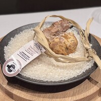 unito - ◉スペシャリテ「アニョロッティダルプリン』に追加料金で「アルバ産白トリュフ」