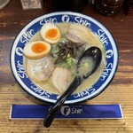 博多らーめん ShinShin KITTE博多店 - 