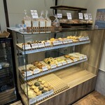 Maruyoshi Bakery - 