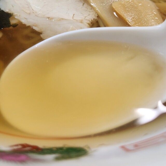 エプロン（咲友論） - 宮古（ラーメン）の写真